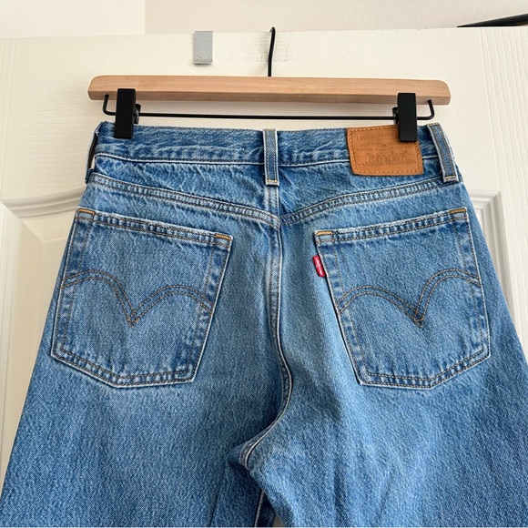 Levi’s 501 Wedgie Jeans. Size: 25. Excellent condition 💙 - Picture 8 of 13